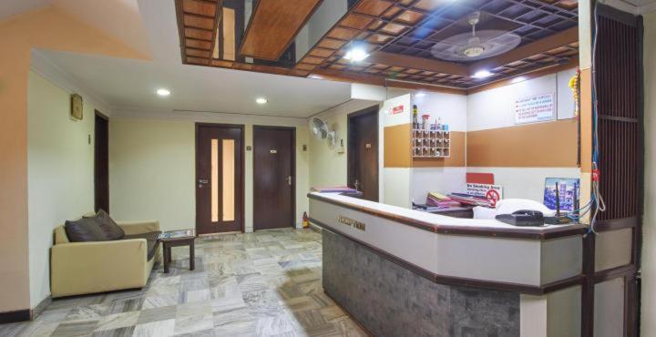 Hotel Golden Palace Pvt Ltd 孟买 外观 照片