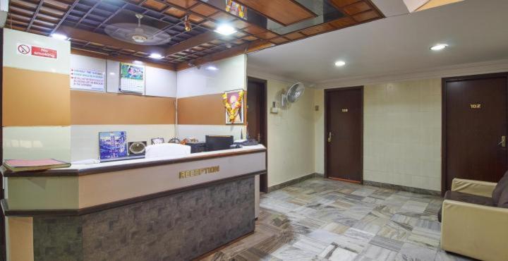 Hotel Golden Palace Pvt Ltd 孟买 外观 照片